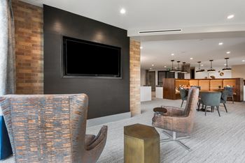Business center with micro-offices and conference rooms